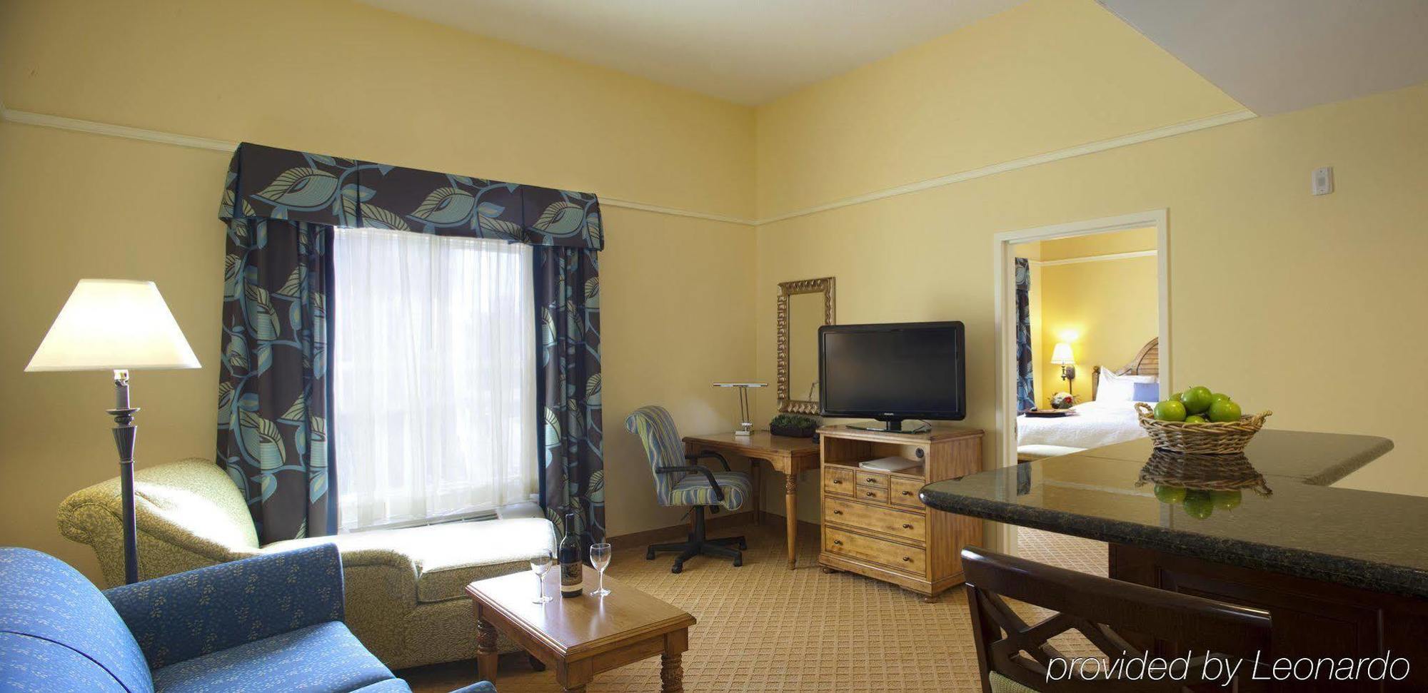 Hampton Inn & Suites Savannah/Midtown Rom bilde